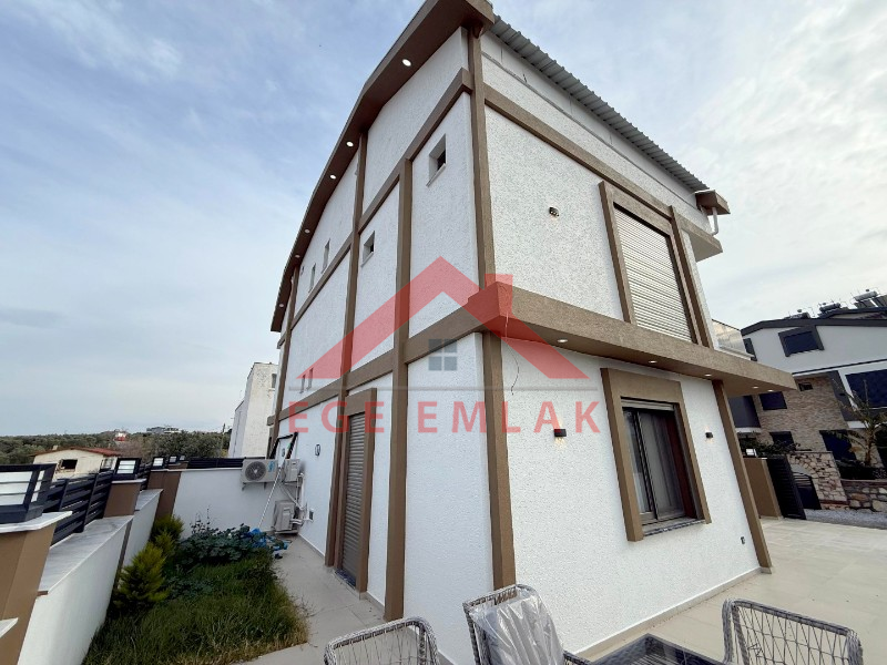 Didim Hisar Mahallesinde Satılık Eşyalı 3+1 Villa