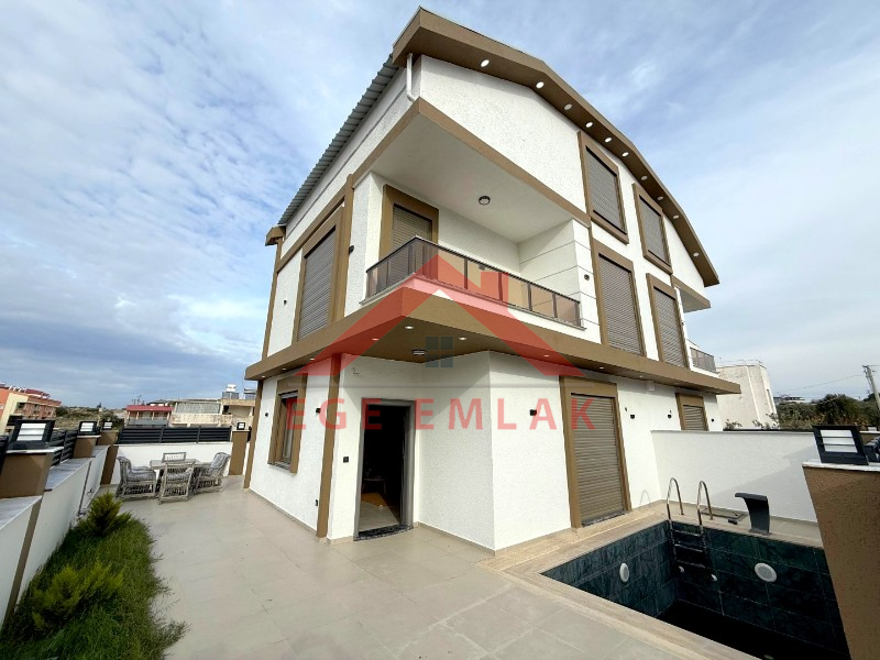 Didim Hisar Mahallesinde Satılık Eşyalı 3+1 Villa