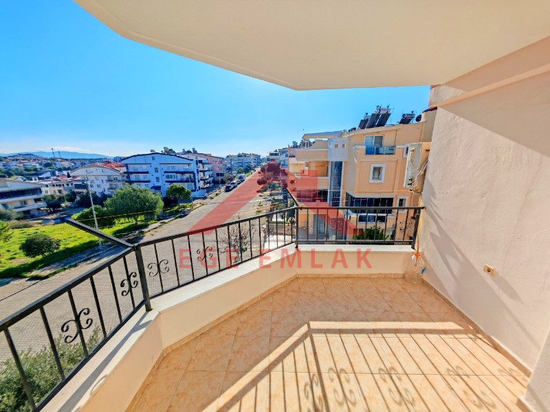 Didimde Satılık Daire - 3+1 Köşe Daire