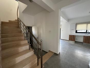 LEFKOŞA DUMLUPINAR DA SATILIK VİLLA