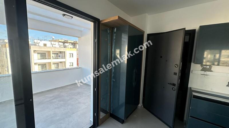 Gönyeli'de yeni sıfır penthouse satılık daire 