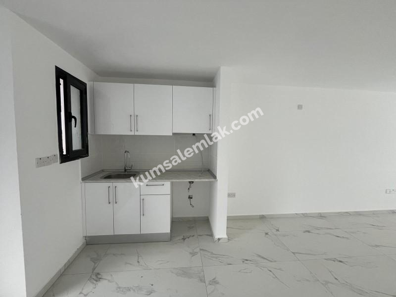 Metehan Kermiya'da Anayol Üstünde Kiralık Dükkan & İş Yerleri