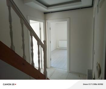 MUDANYA GÜZELYALI EĞİTİM'DE AZ KATLI, OTOPARKLI YENİ BİNADA SATILIK SIFIR 2+1 DAİRE