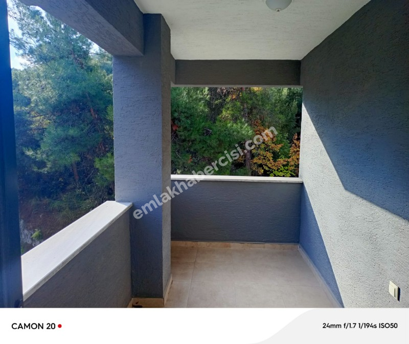 MUDANYA GÜZELYALI EĞİTİM'DE AZ KATLI, OTOPARKLI YENİ BİNADA SATILIK SIFIR 2+1 DAİRE