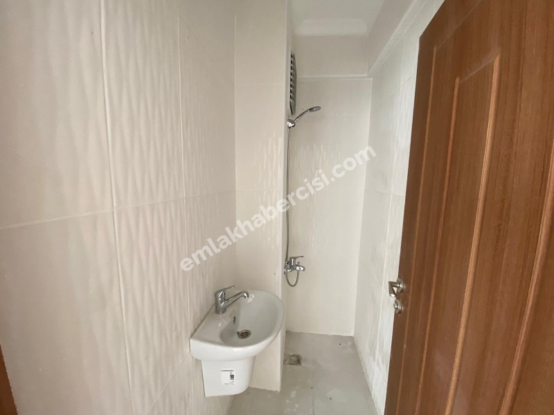 MUDANYA GÜZELYALI EĞİTİM'DE HAVUZLU - OTOPARKLI, DENİZ GÖRÜR, SİTEİÇİ SATILIK DUBLEKS 4+1 SIFIR DAİRE