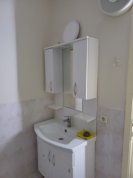 Yeşilpınar'da 2+1 & 2.Kat & 90 m2 Kiralık Daire