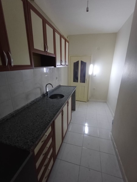 Yeşilpınar'da 2+1 & 2.Kat & 90 m2 Kiralık Daire