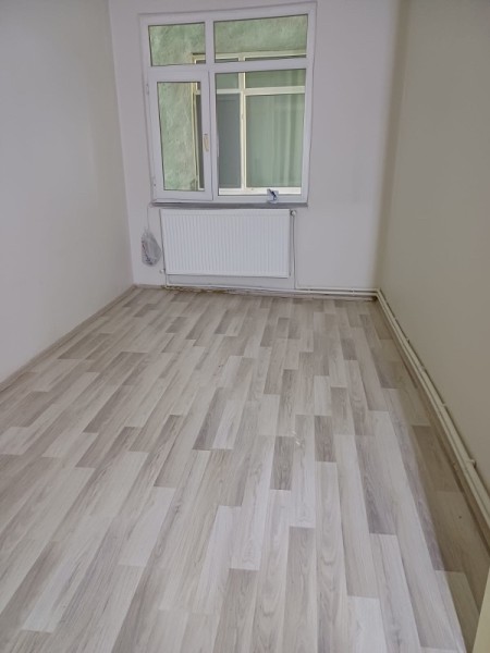 Yeşilpınar'da 2+1 & 2.Kat & 90 m2 Kiralık Daire