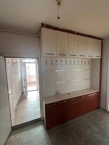 AFYON ÜÇOK EMLAKTAN MAREŞAL F. ÇAKMAK MAH 3+1 110M² TEMİZ BAKIMLI KİRALIK DAİRE 