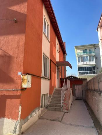 AFYON ÜÇOK EMLAKTAN MAREŞAL F. ÇAKMAK MAH 3+1 110M² TEMİZ BAKIMLI KİRALIK DAİRE 