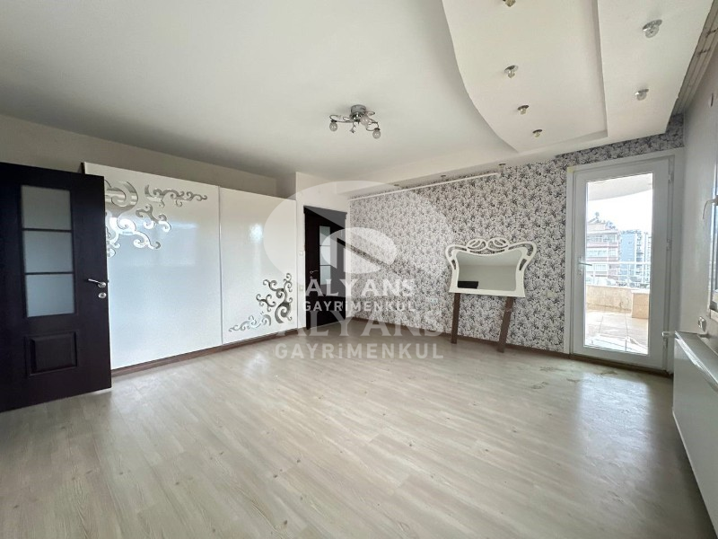 ALYANS'TAN VİRANŞEHİR'DE KONUM HARİKASI FULL SOSYAL ALANLI 4+1