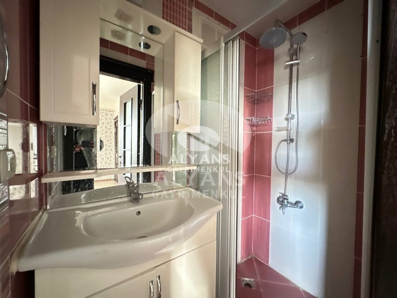 ALYANS'TAN VİRANŞEHİR'DE KONUM HARİKASI FULL SOSYAL ALANLI 4+1