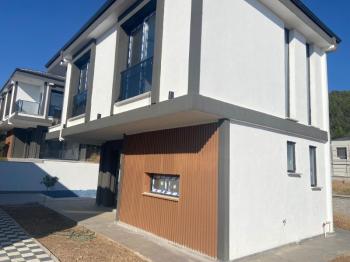  AKBÜK MAHALLESİ’NDE DENİZE & ÇARŞIYA YAKIN ACİL SATILIK TAM MÜSTAKİL 3+1 VİLLA 