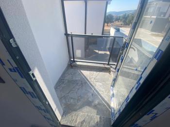  AKBÜK MAHALLESİ’NDE DENİZE & ÇARŞIYA YAKIN ACİL SATILIK TAM MÜSTAKİL 3+1 VİLLA 