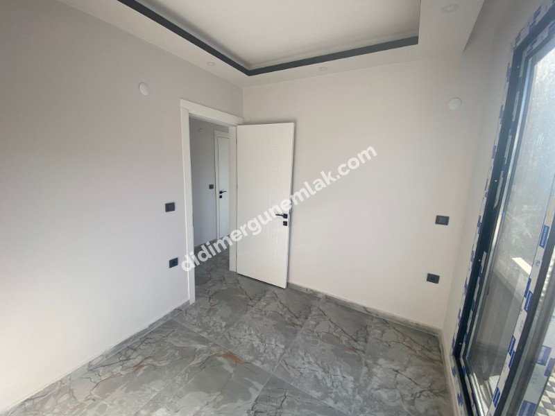  AKBÜK MAHALLESİ’NDE DENİZE & ÇARŞIYA YAKIN ACİL SATILIK TAM MÜSTAKİL 3+1 VİLLA 