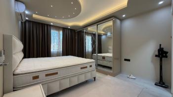 Elmas’tan Eğriçam’da Şık Modern Deniz Manzaralı 4+1