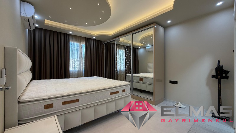 Elmas’tan Eğriçam’da Şık Modern Deniz Manzaralı 4+1