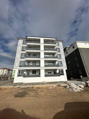 GÜVENAY - ÇORUM ULUKAVAK MAH. DOĞA KOLEJİ ALTI SATILIK 3+1 DAİRE