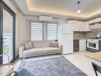 Ula Gökovada Kiralık 1+1 Bahçe Katı Daire