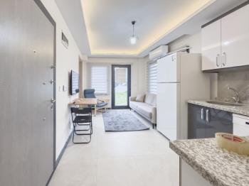 Ula Gökovada Kiralık 1+1 Bahçe Katı Daire