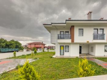 Ula Gökovada Kiralık 1+1 Bahçe Katı Daire