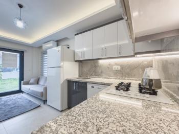 Ula Gökovada Kiralık 1+1 Bahçe Katı Daire