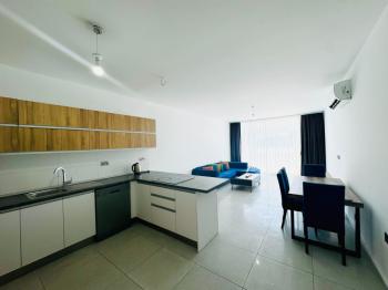Kıbrıs Girne Merkez de  Ful Deniz Manzaralı   1+1 Penthouse 80 m2 Daire