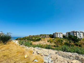 Kıbrıs Girne Merkez de  Ful Deniz Manzaralı   1+1 Penthouse 80 m2 Daire