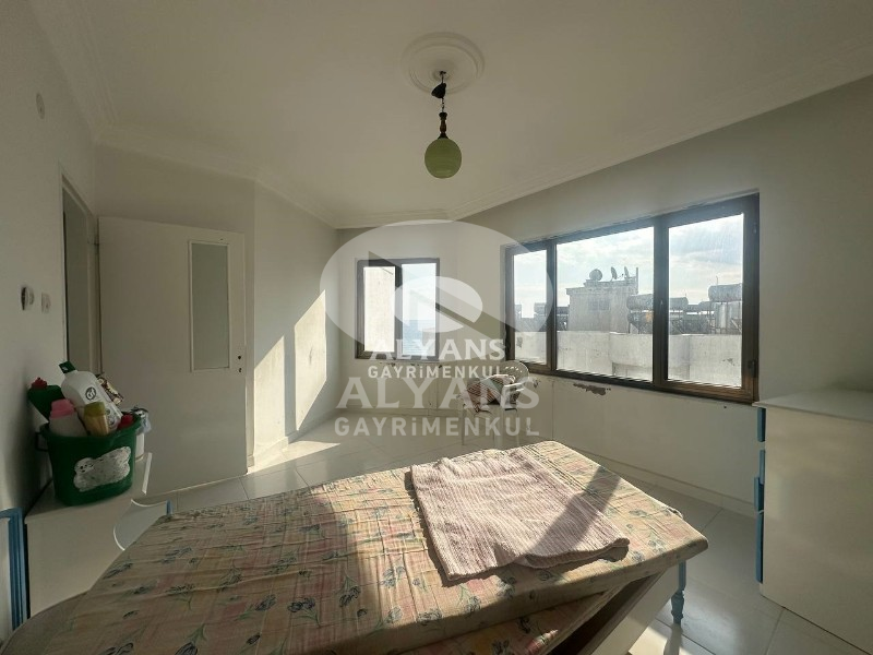 ALYANS'TAN GÖZLERİNİZİ DENİZE AÇACAĞINIZ LEBİ DERYA SİTE İÇİ 3+1