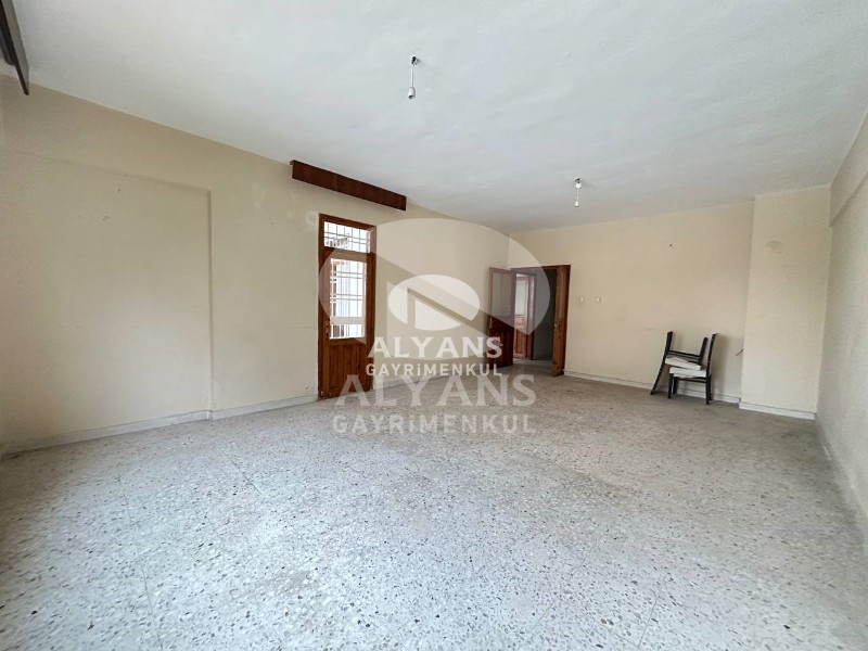 ALYANS'TAN ŞIK PEYZAJLI SİTE İÇİ FULL SOSYAL ALANLI GENİŞ 3+1