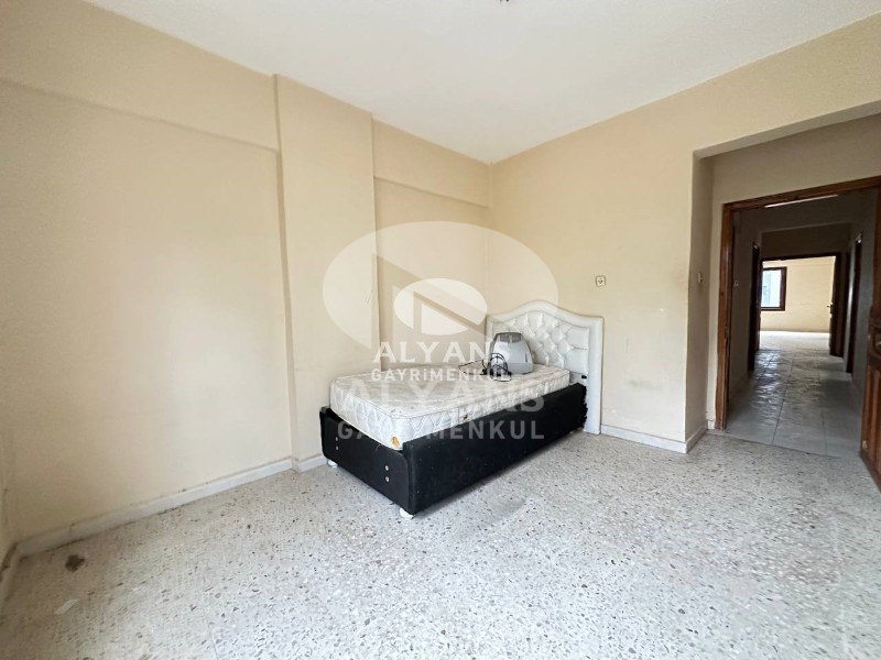 ALYANS'TAN ŞIK PEYZAJLI SİTE İÇİ FULL SOSYAL ALANLI GENİŞ 3+1