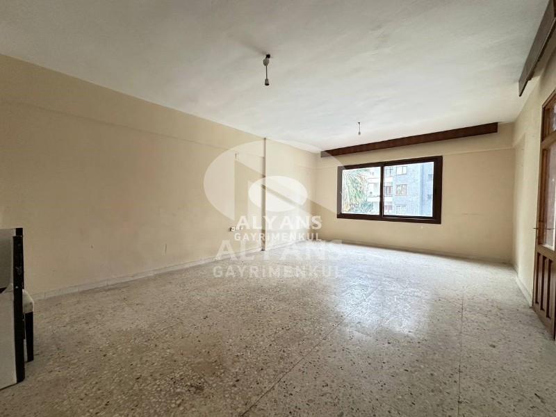 ALYANS'TAN ŞIK PEYZAJLI SİTE İÇİ FULL SOSYAL ALANLI GENİŞ 3+1