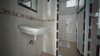 Elmas’tan Barbaros’ta Doğalgazlı Bağımsız Mutfak Geniş Müstakil 2+1