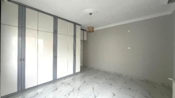 Elmas’tan Barbaros’ta Doğalgazlı Bağımsız Mutfak Geniş Müstakil 2+1