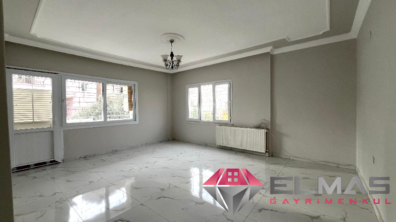 Elmas’tan Barbaros’ta Doğalgazlı Bağımsız Mutfak Geniş Müstakil 2+1