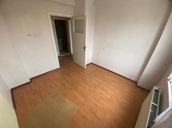 GÜVENAY - ÇORUM ÜÇTUTLAR MAH. ALBAYRAK CADDESİ SATILIK 2+1 DAİRE