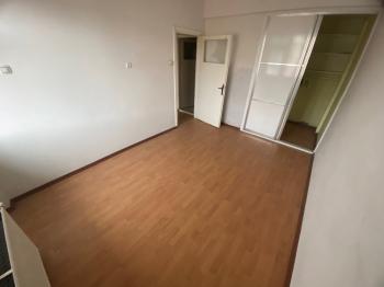 GÜVENAY - ÇORUM ÜÇTUTLAR MAH. ALBAYRAK CADDESİ SATILIK 2+1 DAİRE