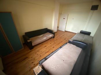 GÜVENAY - ÇORUM ÜÇTUTLAR MAH. ALBAYRAK CADDESİ SATILIK 2+1 DAİRE