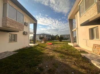 Minareliköy’de Havuzlu Site İçerisinde 3+1 İkiz Müstakil Ev