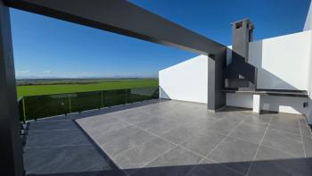 KKTC LEFKOŞA BATIKENT BÖLGESİNDE SATILIK TÜRK KOÇANLI 3+1ENSUITE PENTHOUSE VEYA BAHCE KATLI SEÇENEKLİ