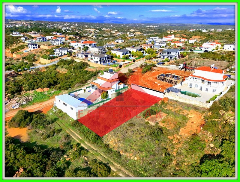 Didim Yeşiltepede 700 M2 Satılık Villa Arsası