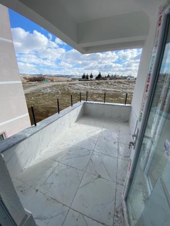 GÜVENAY - ÇORUM GÜLABİBEY MAH. HUZUR EVİ ARKASI SATILIK 3+1 DAİRE