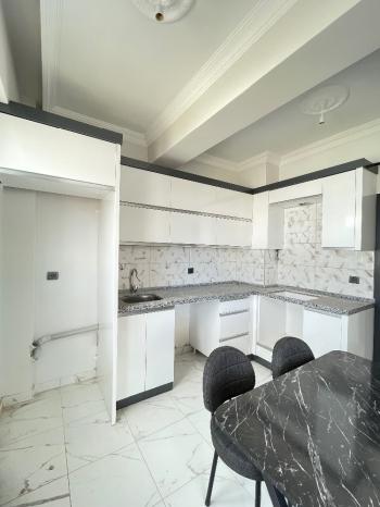 GÜVENAY – ÇORUM GÜLABİBEY MAHELLESİ KAPAKLI' DA SATILIK 3+1 DAİRE