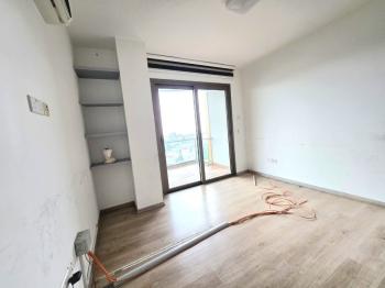 KKTC Girne Merkezde Cadde Üzeri Deniz Manzaralı Kiralık 3+1 Ofis Nitelikli Daire