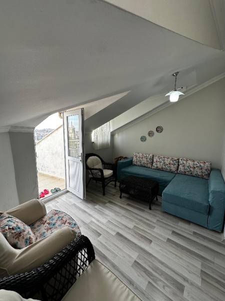 Yeşilpınar'da Asansörlü 4+1 Satılık Dubleks