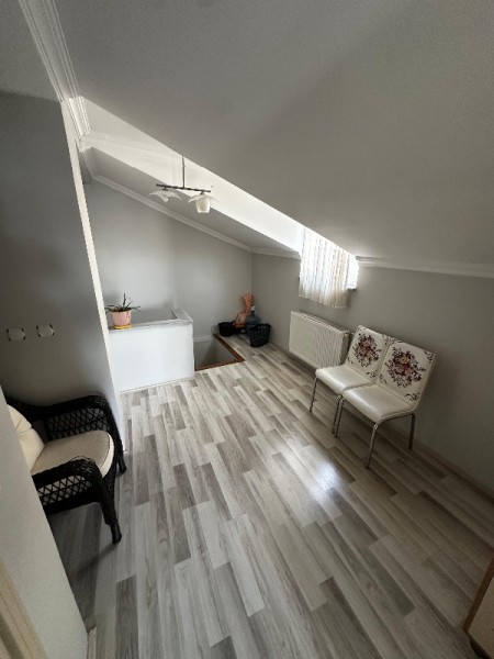 Yeşilpınar'da Asansörlü 4+1 Satılık Dubleks