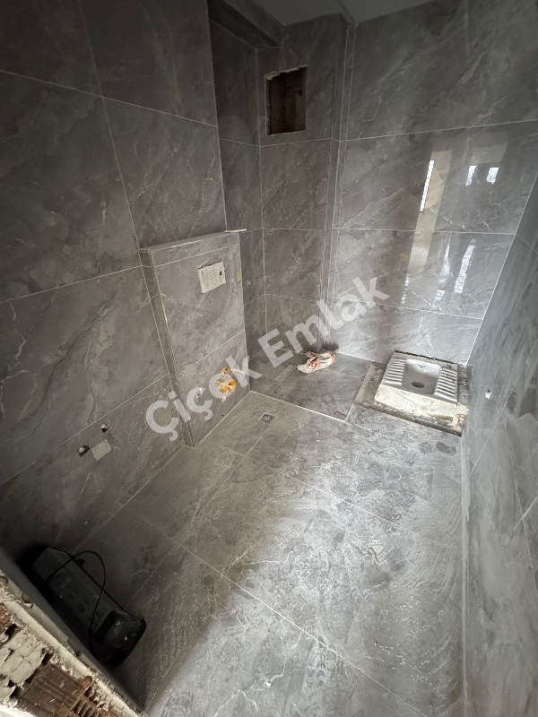 Alibeyköy Metro'ya 5 Dk 6.Kat Manzaralı 2+1 Balkonlu Sıfır Satılık Daire