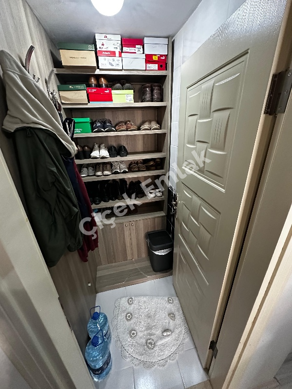 Yeşilpınar'da Asansörlü 4+1 Satılık Dubleks