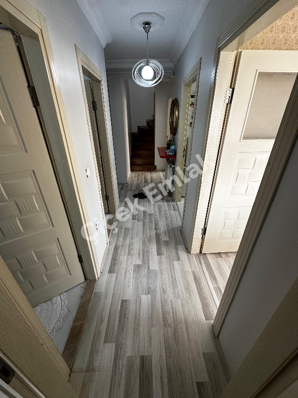 Yeşilpınar'da Asansörlü 4+1 Satılık Dubleks