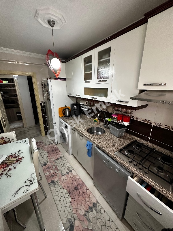 Yeşilpınar'da Asansörlü 4+1 Satılık Dubleks